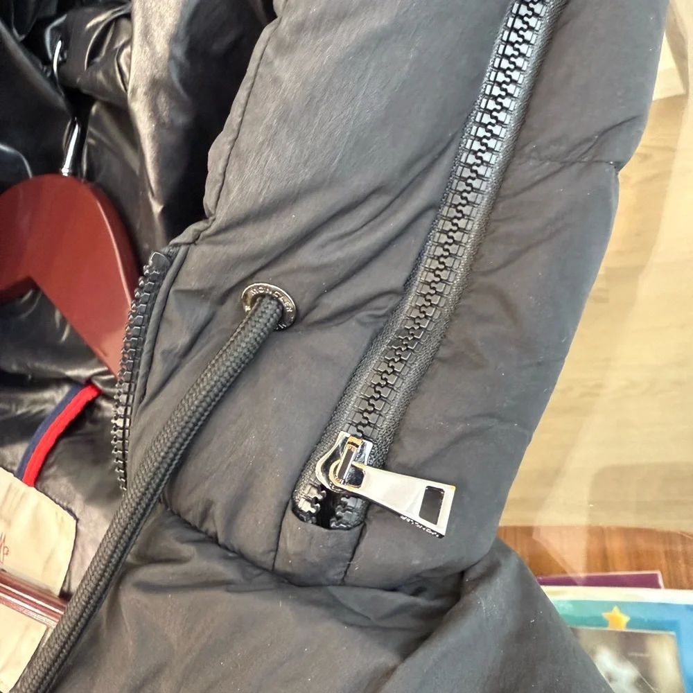 Moncler Black Estom Puffer Jacket - Picture 7 of 16